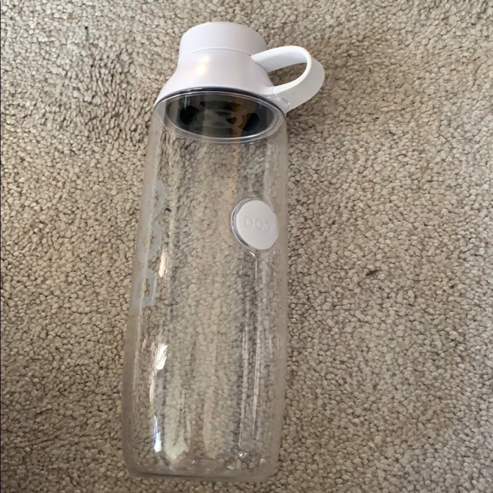 D infinity water bottle